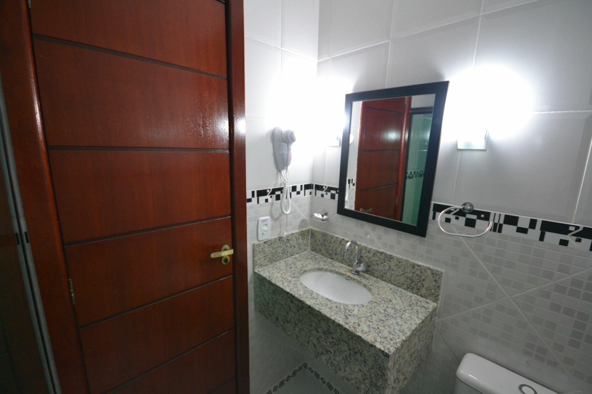 Pousada Do Centro Oeste Armacao dos Buzios ภายนอก รูปภาพ